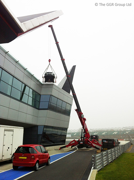 10 tonne UNIC mini crane at Silverstone
