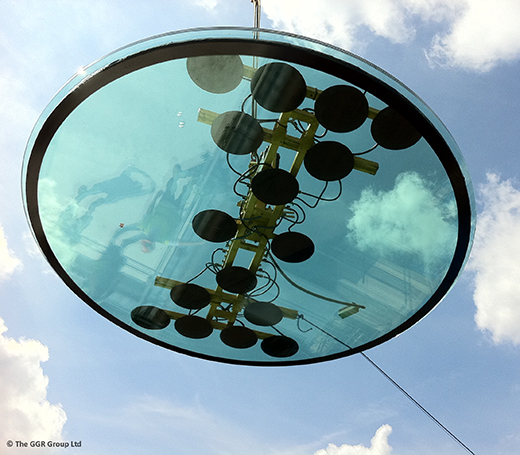 Round skylight and Hydraulica 1200