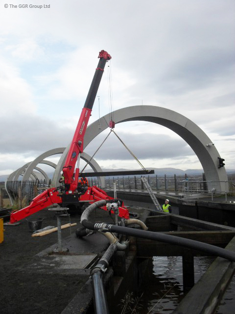 UNIC URW-506 at the Falkirk Wheel boat lift