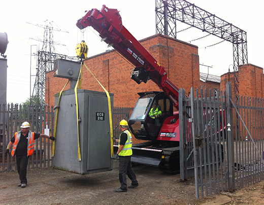 8 tonne capacity MCC805 lifting transformer through gate