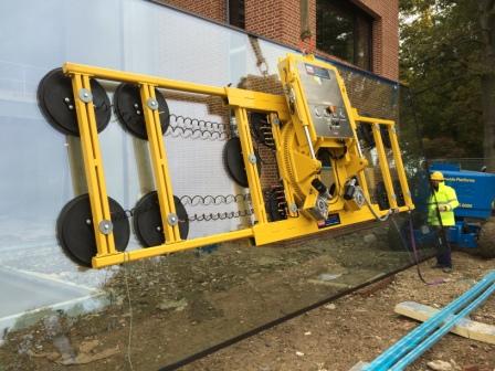 GGR UK Largest Glass Lifters Hydraulica 4000 2