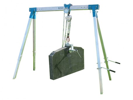 Mini Gantry Crane & Screw Clamp