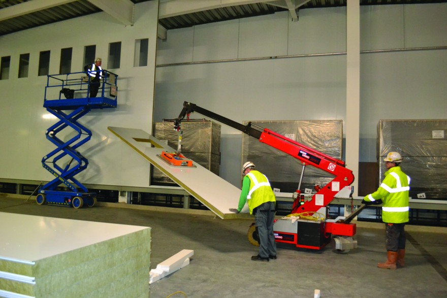 G20 installing sound proof cladding with MiniClad cladding lifter