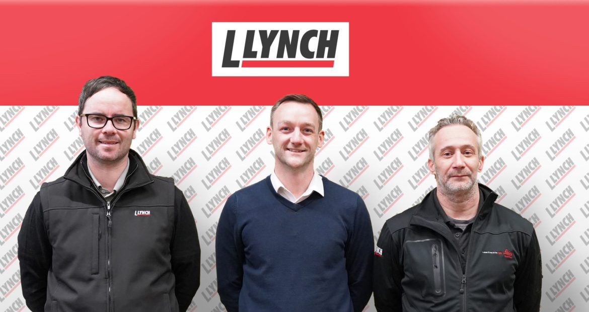 L to R: Chris Gill of Lynch, Gareth Baxendale of GGR, Paul Caruana of Lynch