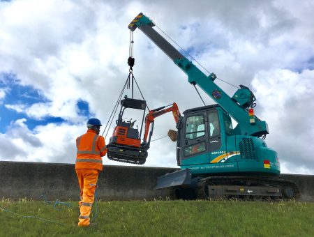 The Versatility of Mini Crawler Cranes: Perfect for Challenging Projects