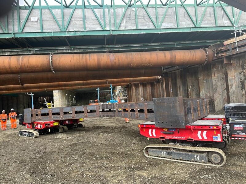 Four Tracked Leveller 6.0s carrying 10t of steel at Riverlinx's Silvertown Tunnel project. Four Tracked Leveller 6.0s carrying 10t of steel at Riverlinx's Silvertown Tunnel project.