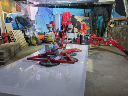 Case Study: Specialist Aquarium Glazing Replacement